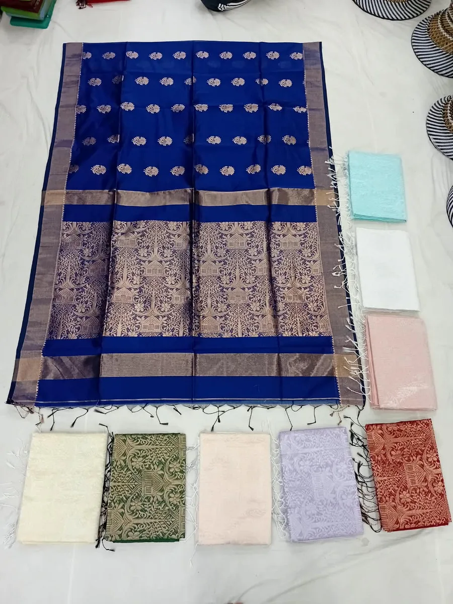 টাঙ্গাইল তাঁতের অরিজিনাল নকশিপাড় হাফ সিল্ক শাড়ি শাড়ি
