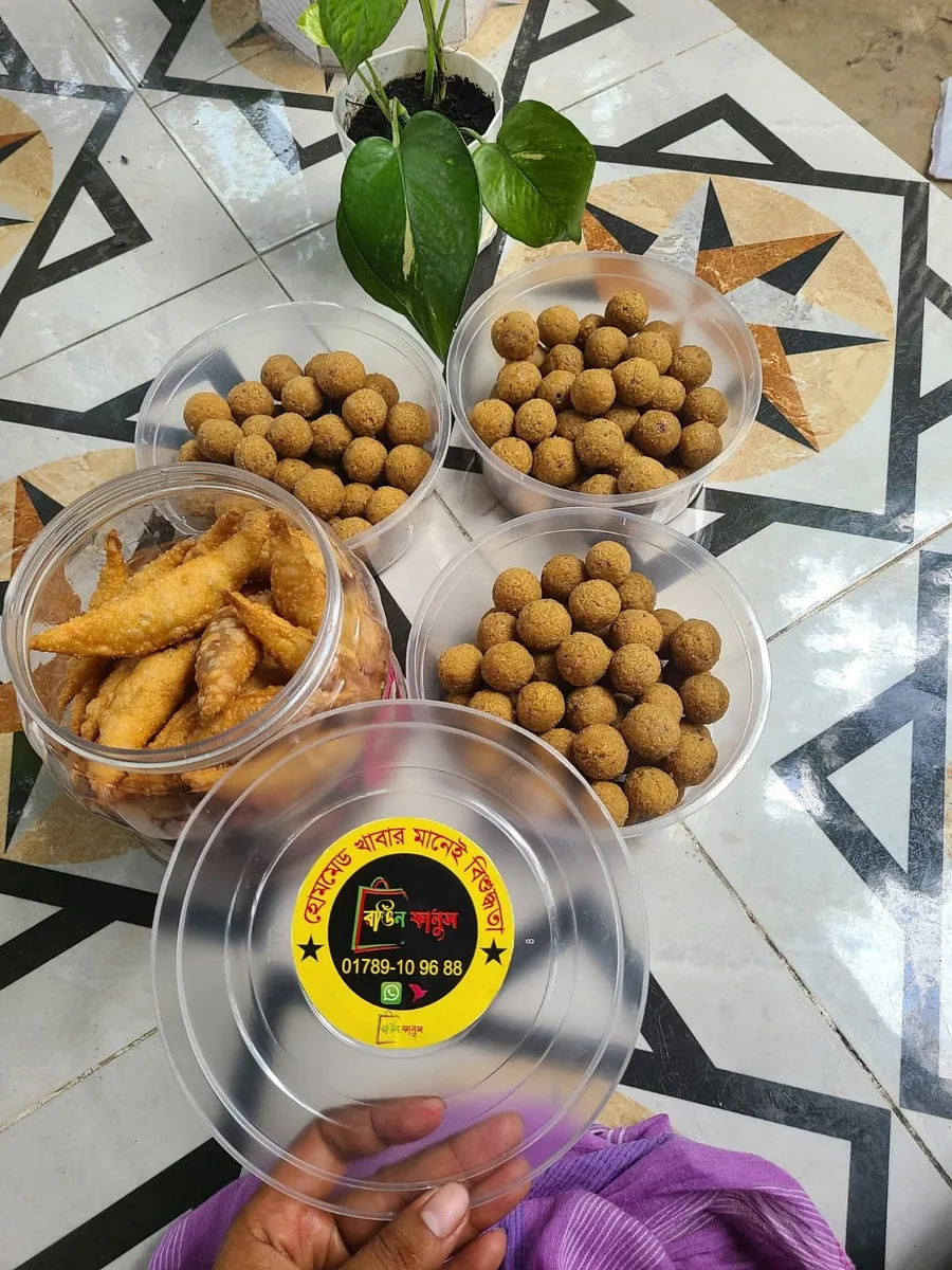 হোমমেড নাড়ু পিঠা