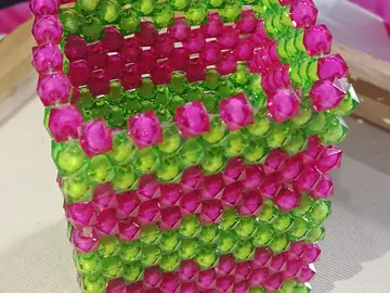 Beaded pen Holder