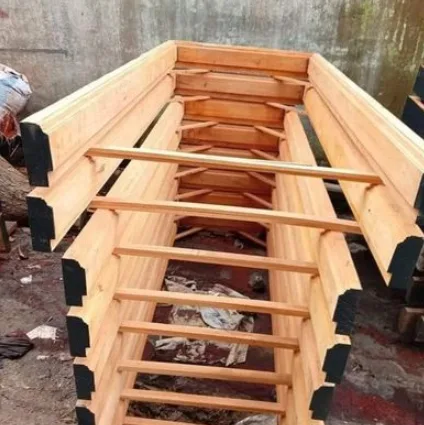 মেহেগুনী কাঠের চৌকাঠ