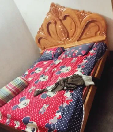 যশোর সেগুন কাঠের সেমি বক্স খাট