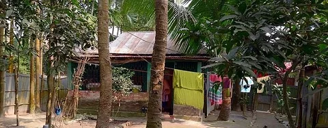 রংপুর সদরে ৮ সতক জমি