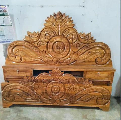 সেমি বক্স খাট