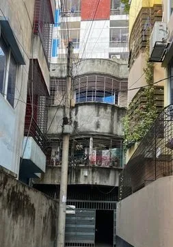 উত্তরায় বাড়ির মালিকানা