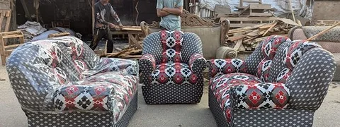 লালে কালা গদি সোফা