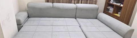 একটি সোফা কাম বেড