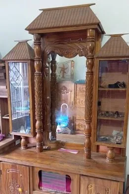 সেগুন কাঠের ড্রেসিং টেবিল