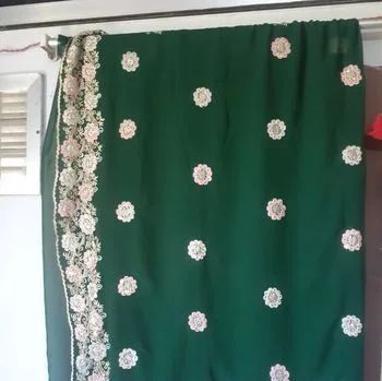 শাড়ী ব্লাউজ পিস সহ