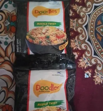 Doodles instant noodles