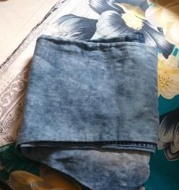 জিন্সের প্যান্ট