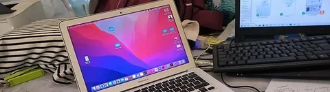 Apple Macbook Air