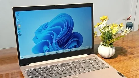 lenovo ideapad 3 touch screen i3