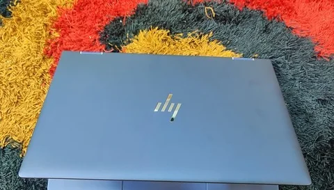Laptop