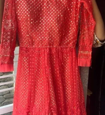 Gown sell
