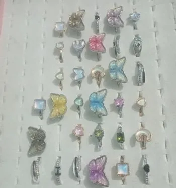 Ear Ring & Finger