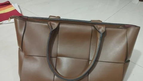 হ্যান্ড ব্যাগ