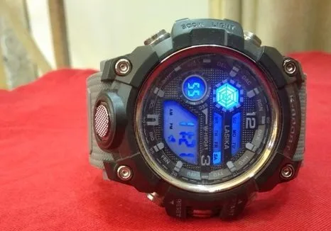 Mens watch