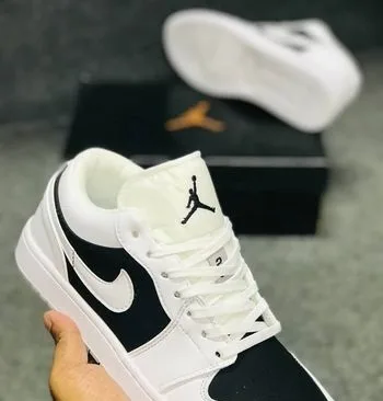 Nike Air Jordan 1 Low