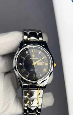 Full New Condition Watch