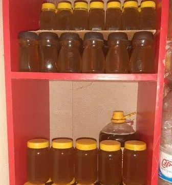 খাঁটি মধু
