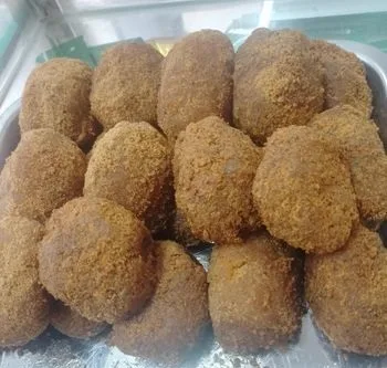 শিবগঞ্জের আদি চমচম।
