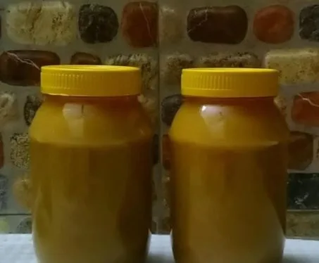 খাঁটি ঘরে তৈরি ঘি
