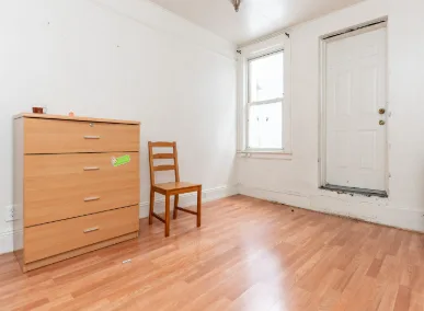 Queens Room for rent