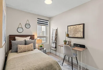 Jackson Heights Room for Rent