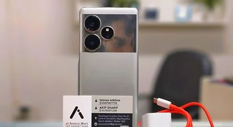 Realme GT6