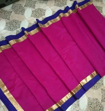 ৩০% অফারে হাফ সিল্ক শাড়ি