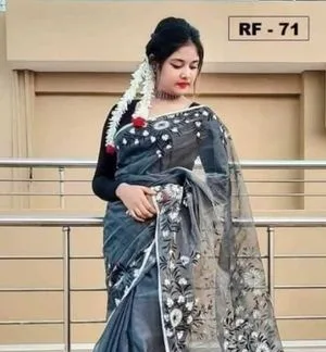 হাফ সিল্ক শাড়ি