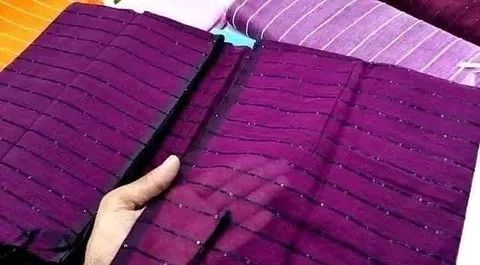 হাফ সিল্ক শাড়ি