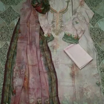 থ্রি-পিছ