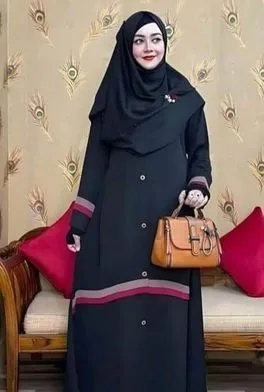 Dubai Cherry Borka
