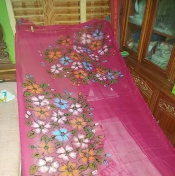 হ্যান্ড পেইন্টেড শাড়ি