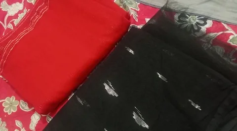 জামদানী শাড়ি