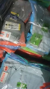 স্টক লড়ের প্যান্ট