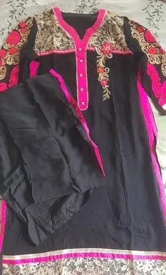 সালোয়ার কামিজ