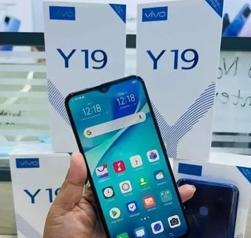 Vivo Y19 256 GB