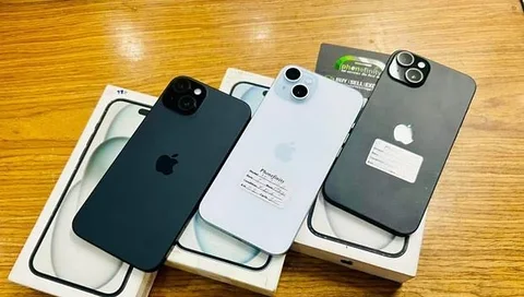 Apple iPhone 15