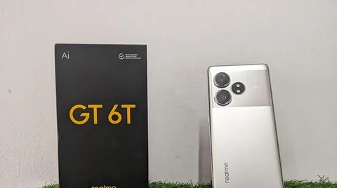 Realme GT 6T