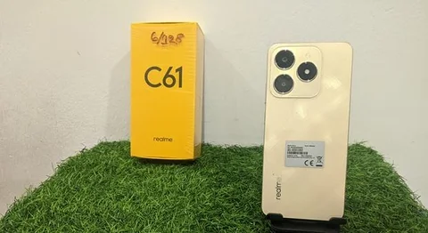 Realme C61