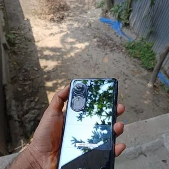 Huawei Nova 9 SE `