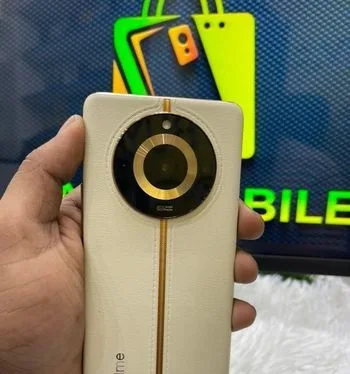 Realme 11 pro