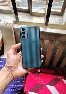 Samsung Galaxy F13