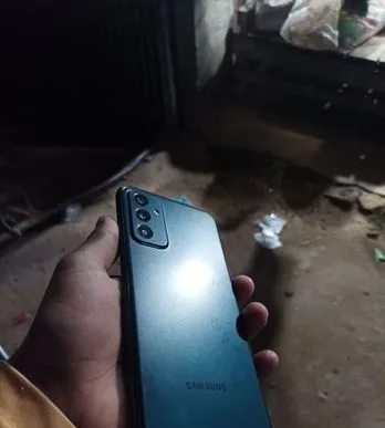 Samsung Galaxy F23