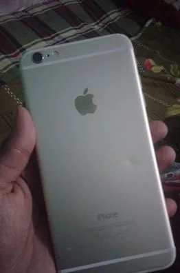 Apple iPhone 6