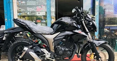 Suzuki Gixxer