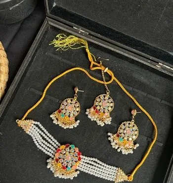 Necklace