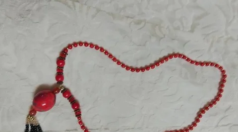 Necklace sell